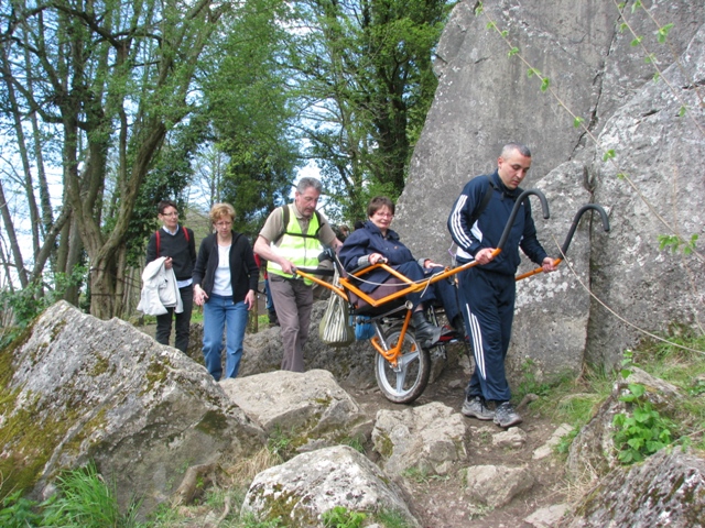 randonnée sportive avec joëlettes, Hotton, 2012